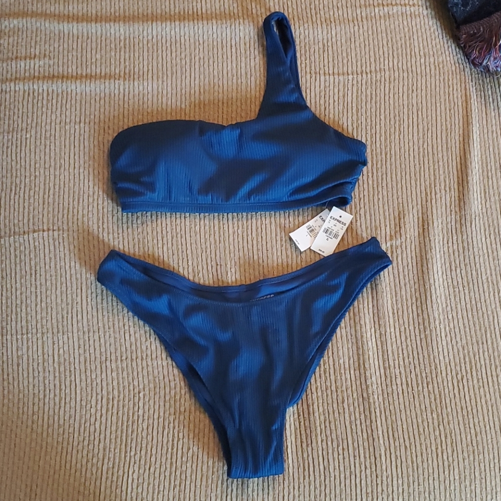 Express bikini set